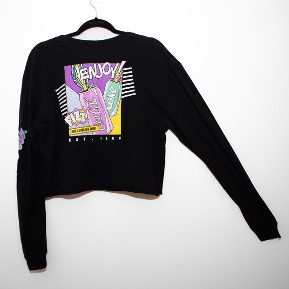 Coca-Cola Graphic Cropped Long Sleeve Top size XL - Picture 4 of 5